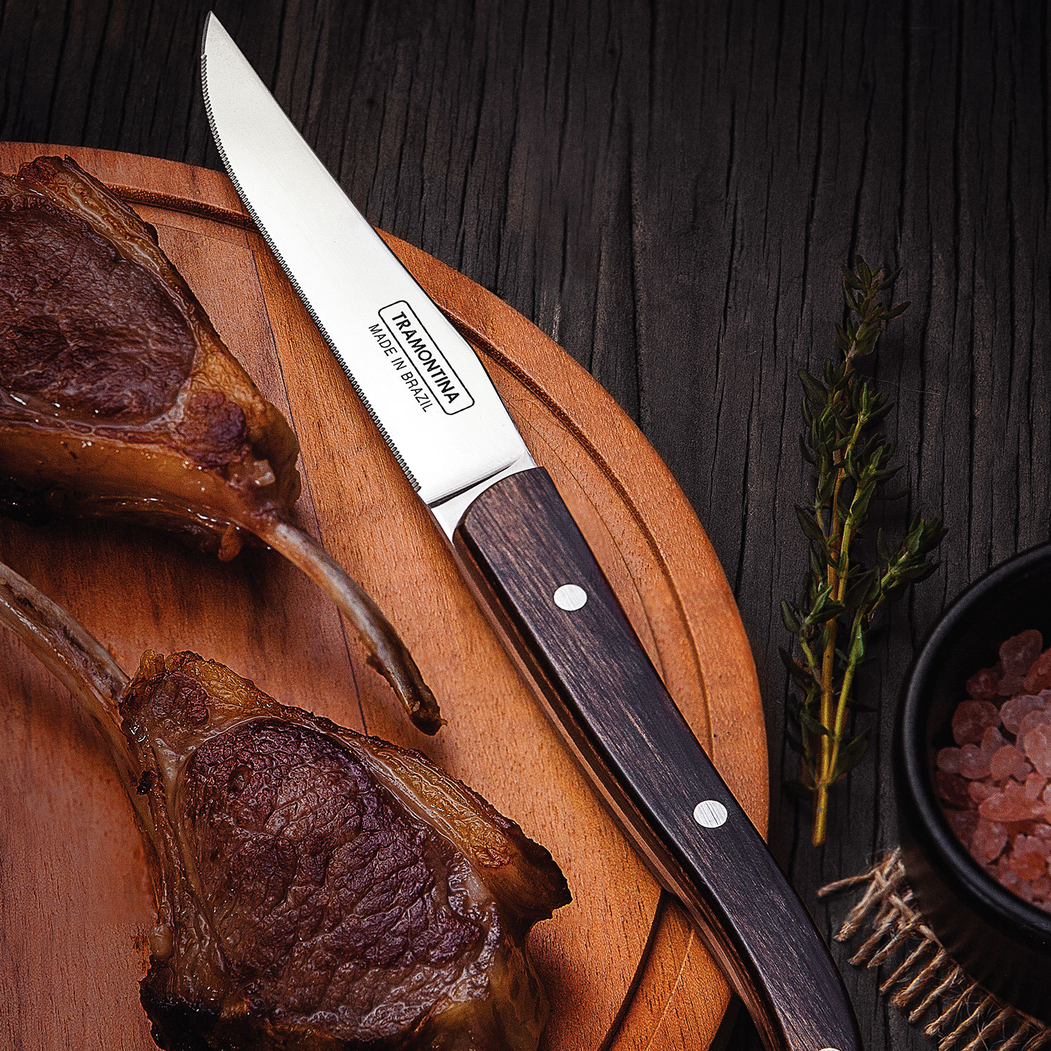 Set of 4 steak knives, stainless steel blades, red polywood handles, wooden box, dishwasher safe - Tramontina - 7891112246461