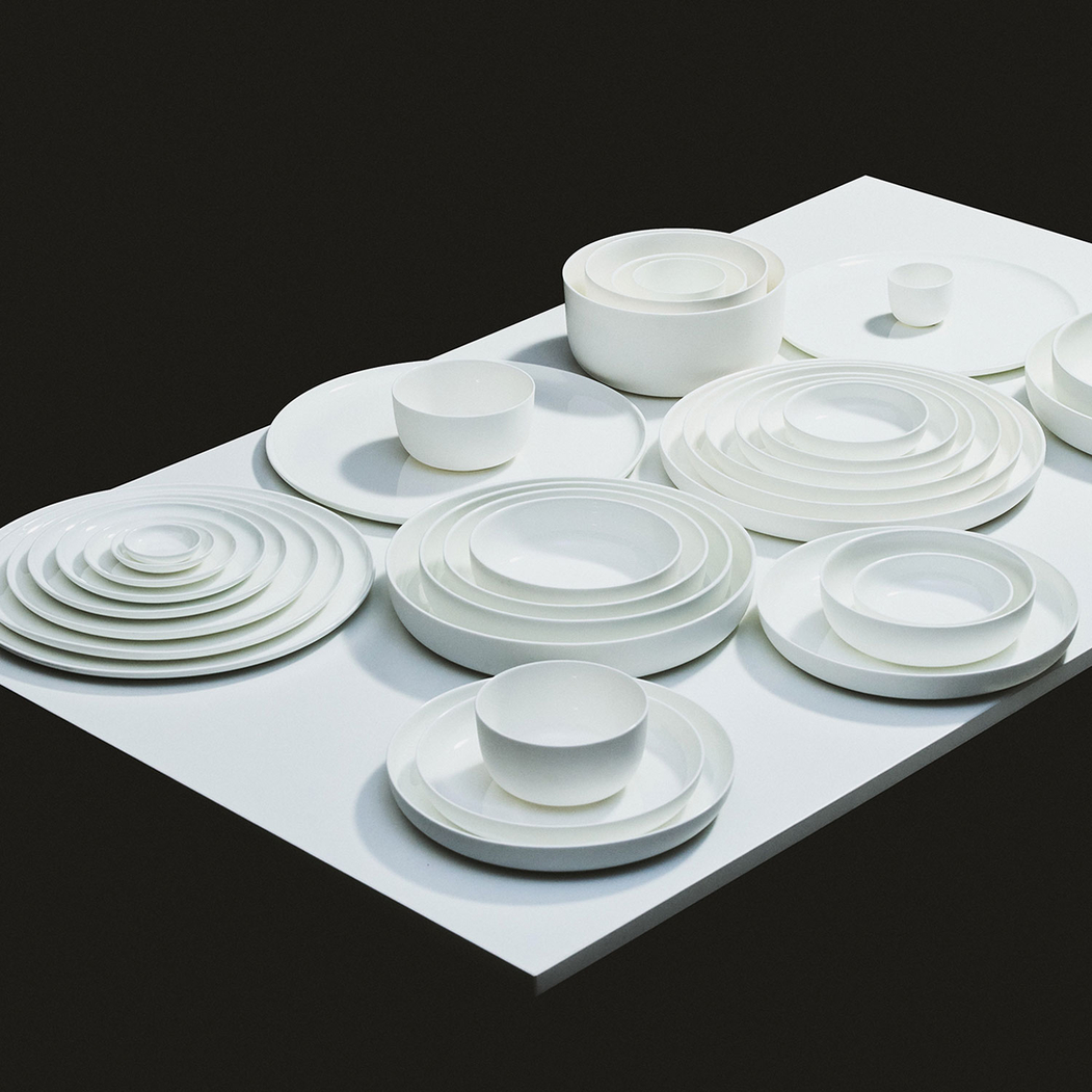 Prato Raso 24cm Base by Piet Boon, Porcelana Bone China - Serax - 5420000707085