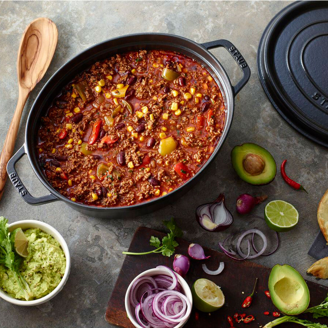 Oval Cocotte 33,5x27cm, Cast Iron - Staub - 3272341027252