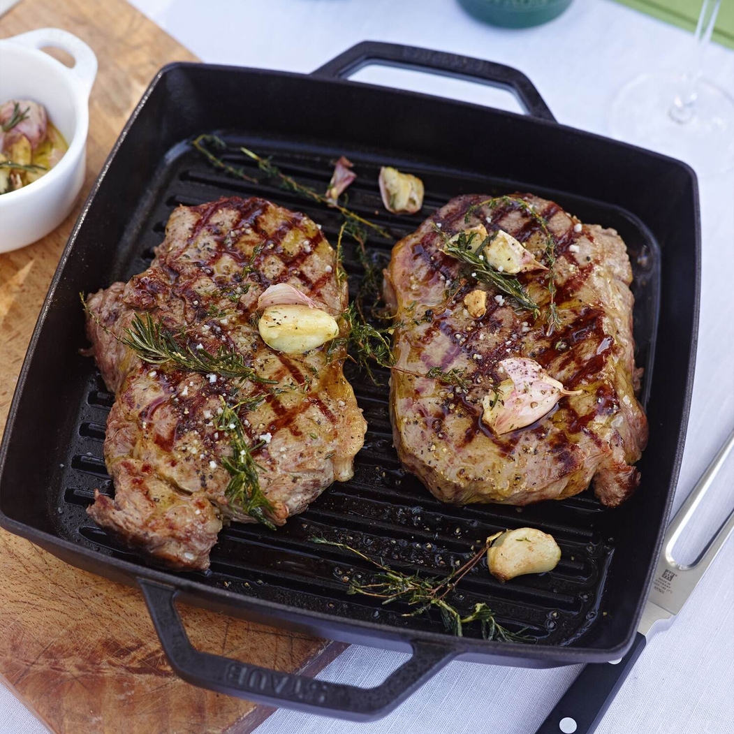 Staub Square Grill Pan Cast Iron 28 cm Black - Staub - 3272340022272