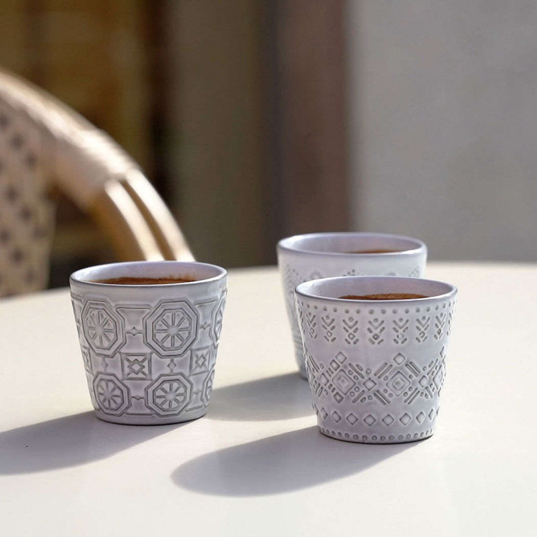 Copo Espresso Grespresso Ecogres branco Quénia 70 ml, grés reciclado com acabamento artesanal - Costa Nova - 5606739970659
