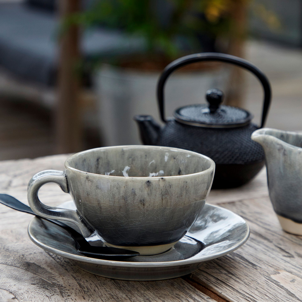 Madeira tea cup and saucer 250ml, grey stoneware with handcrafted crackled finish - Costa Nova - 5606739933012