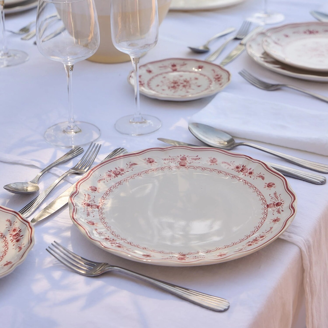 Vila Dinner Plate 27 cm White-Red Costa Nova - Costa Nova - 5606739980313