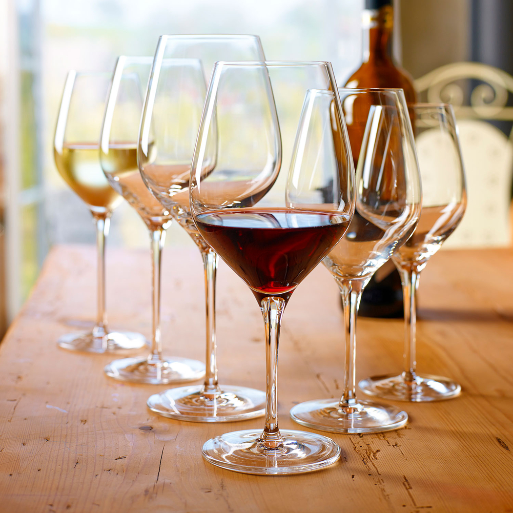 6 Exquisit Royal Bordeaux Wine Glasses 645ml, Fine Crystal for Rich Red Wines - Stölzle Lausitz - 5602737107455